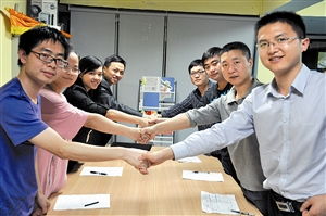 擦亮他人鏡子，讓自己成為光源——文化經紀人鄒澍的服務之道